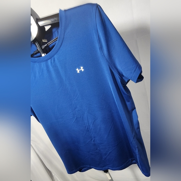 🌸 3/$25 🌸 Under Armour Blue Short Sleeve Athletic Tee-Size XL - Picture 8 of 10
